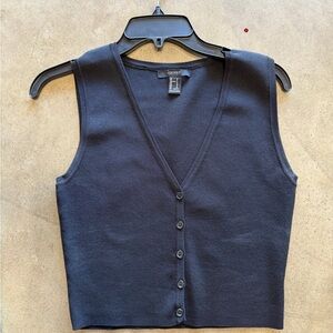 Forever 21 Black V-Neck Button Front Knit Vest